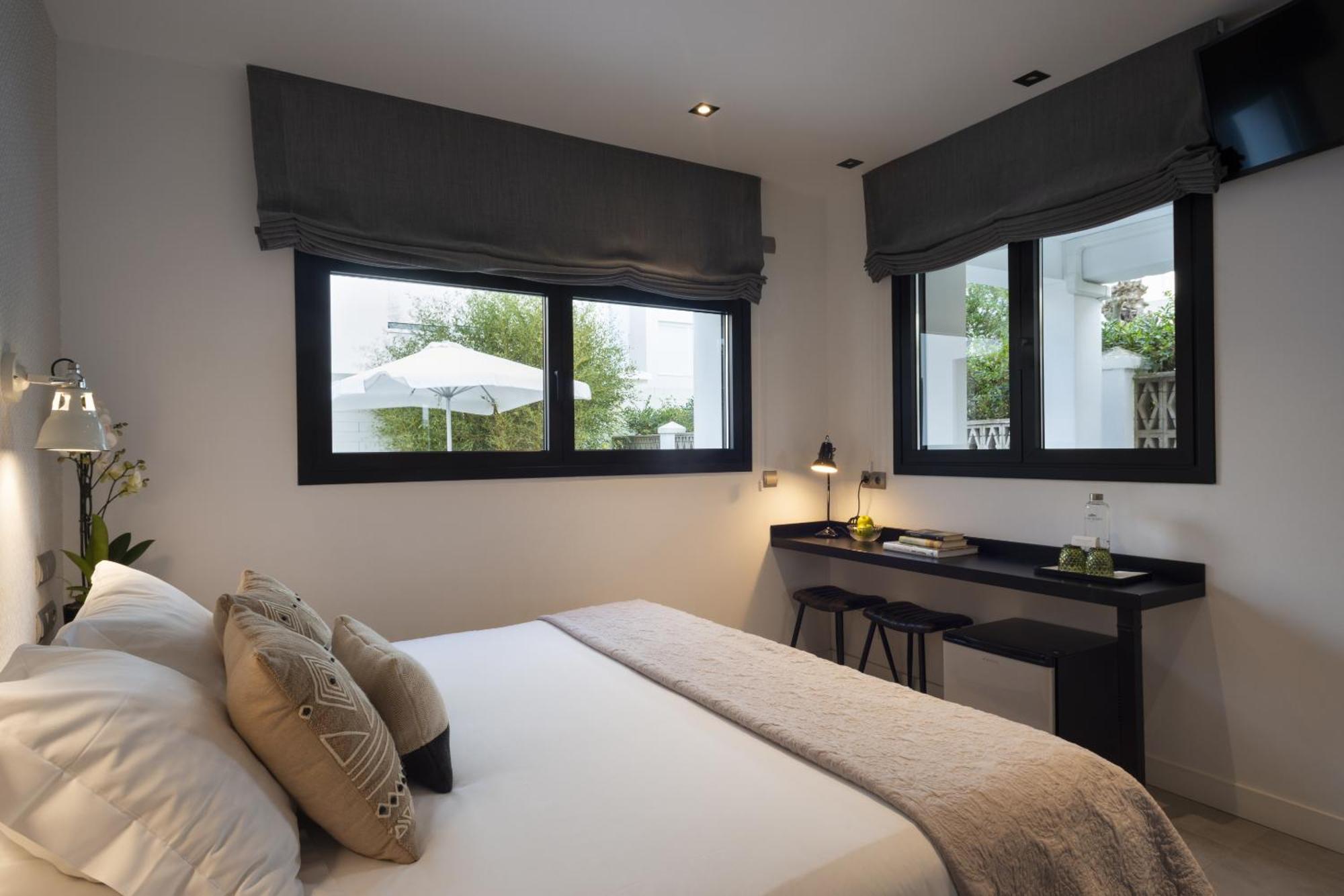 La Playa Suites Suances Quarto foto